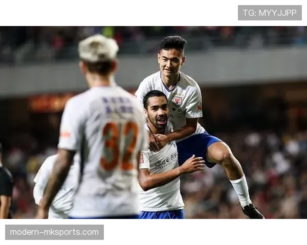 日本国家队中场掌控力显著提升,助球队斩获关键胜利 日本国家队中场掌控力显著提升,助球队斩获关键胜利