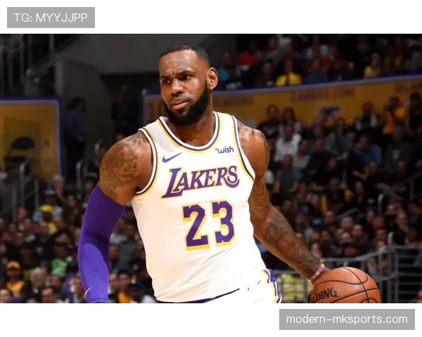 奥卡福低位强打效率提升，改变球队内线进攻结构