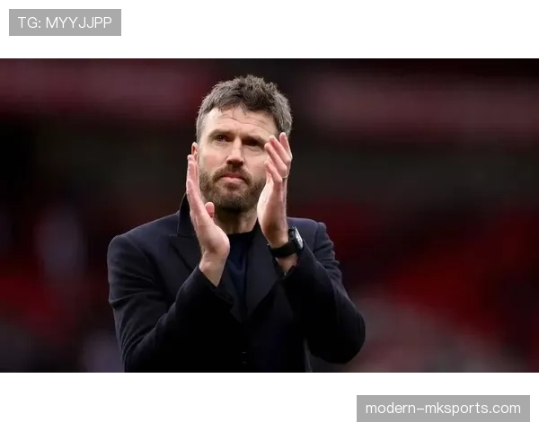 曼联转会策略问题显现，对赛季表现与竞争格局形成制约